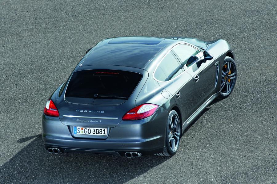  Porsche Panamera Turbo S 2011 года  (фото 14 из 51)